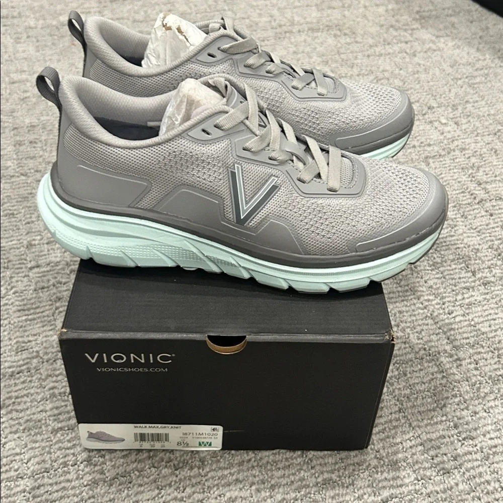 Vionic Women's Walk Max Sneaker 8.5 Wide